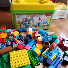 アンパンマン　おおきな観覧車のくるくる遊園地ブロックバケツ　ブロック