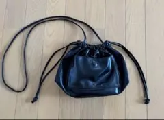 美品✨LOWRYS FARM♡柔らか素材レザー調のシンプル黒ポシェット