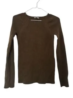 ブラウン リブ編み 長袖セーター