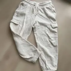 H&Mキッズ カーゴパンツ アイボリー 長ズボン
