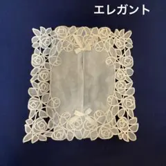 薄いブルーのエレガントな花柄レースティッシュボックスカバー