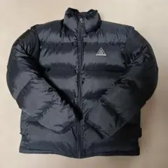 90s NIKE ACG ダウンジャケット 黒 Mのサムネイル