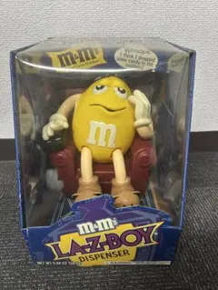 M&M's イエローキャラクター ソファ テレビ - メルカリ