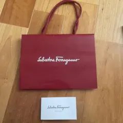 フェラガモ　ショップ袋のサムネイル