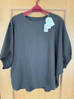 【新品・未使用】ダークグレー 五分袖 バルーンスリーブ トップス　レディース