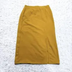 【GU】　(XL) カットソーナロー　ミディスカート　イエロー　タイト