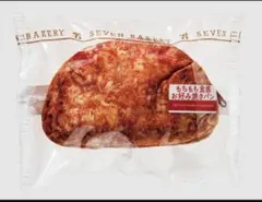 Happyくじ　セブンイレブン C賞パンポーチ　もちもち焼きそばパン未開封