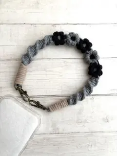 ハンドストラップ 雑貨