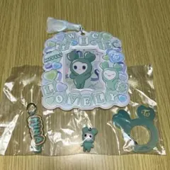 twice カードホルダー　ガチャガチャ