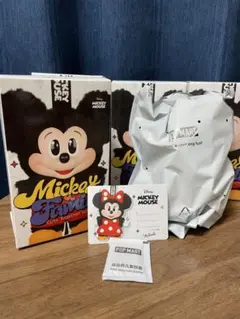 西さん専用　ポップマート ディズニーミニー　ぬいぐるみキーチェーン Minnie