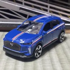マジョレット DSオートモビル　DS 7 E-TENSE フレンチスタイルのサムネイル