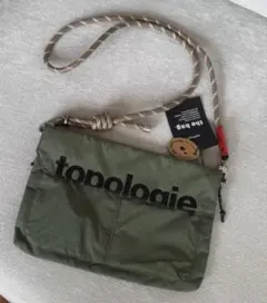 topologie Duffle Small オリーブグリーン 赤ストラップ付き - メルカリ