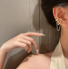 ゴールドパールチェーンイヤーカフ 片耳用❤