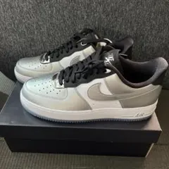 Nike Air Force 1 シルバー/ブラック