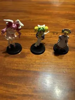 デジキャラット　フィギュア 3体セット