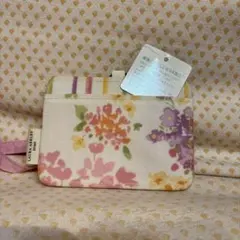 LAURA ASHLEY IDケースのサムネイル