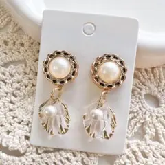 【現品】 No.1 ★ ハンドメイドピアス