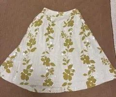 フラワープリント フレアスカート ひざ丈