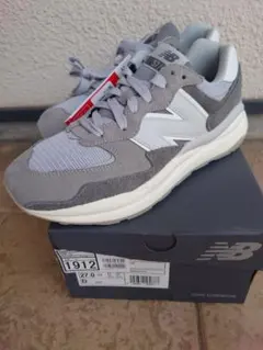専用【新品未使用】ニューバランス　5740 スニーカー サイズ:27.0 グレー