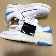 新品タグ付　Nikeナイキ ウィメンズ エアジョーダン2 ロー 23㎝
