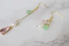 アレルギー対応　淡水パール　チェコビーズ　ガラスビーズ　アシメ　ピアス