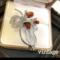 Item thumbnail for item e0d72e1e-2c9e-4b5c-a389-d2aef9a97b96