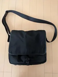 PRADA 黒 ショルダーバッグ