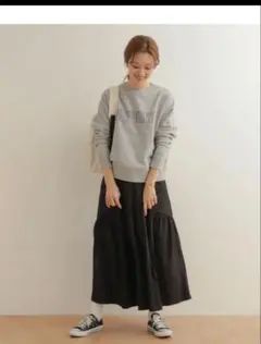 アーバンリサーチドアーズ　タックティアードスカート　ブラック