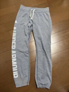 UNDER ARMOUR スウェットパンツ Sサイズ グレー