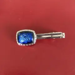 シルバー ネクタイピン 青色の石付き