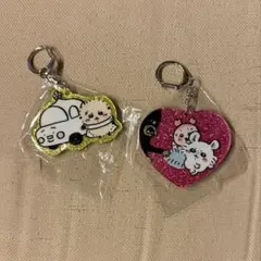 ちいかわラメアクリルキーホルダー4 モモンガ 古本屋 ラッコ