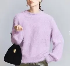 フェザーヤーンニットプルオーバー