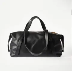 PRY FRONT ZIP LEATHER TRAVEL BAG シュウト - メルカリ