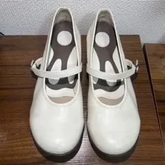 Re:getA リゲッタ ストラップパンプス ホワイトのサムネイル