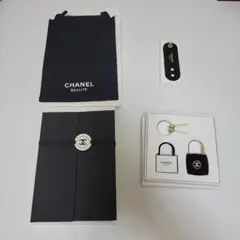 CHANEL LA COLLECTION キーホルダー チャーム 3点セット CHANEL LA COLLECTION チャーム 3点セットノベルティ - メルカリ