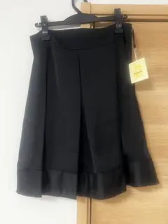 新品★フレアスカート 黒　Avemme.のサムネイル