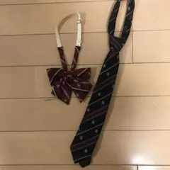 イーストボーイ　リボンタイとネクタイセット