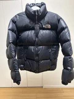 ノースフェイス ヌプシ ブラック ダウンジャケット　センターロゴ