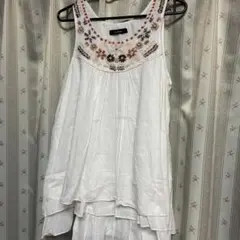 w closet 刺繍ノースリーブチュニックのサムネイル