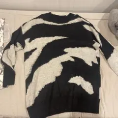アニマルプリント 長袖ニットセーター