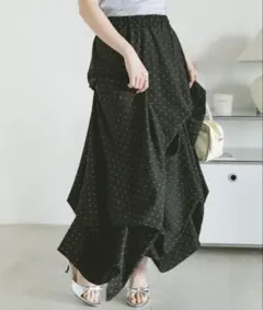 VANNIE U タックデザインスカートのサムネイル