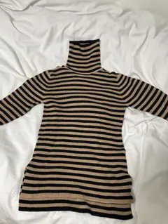 LAKOLE タートルネック　ニット　ボーダー