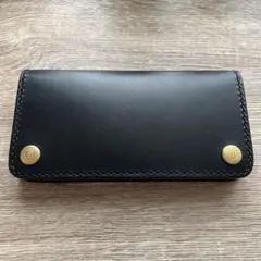 ブラックレザー 長財布 スナップボタン付き