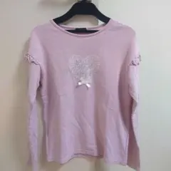 BeBe ピンクのハート装飾長袖トレーナー 150