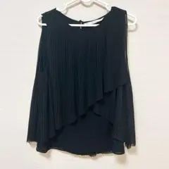 ZARA プリーツ　ブラックノースリーブ　チュニックのサムネイル