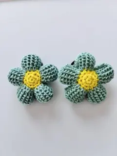 ぷっくりお花ヘアゴム　エメラルドグリーン　鍵あみ　ハンドメイド　キッズ