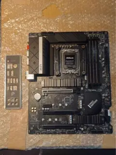 A*K様 パーツまとめ CPU i7-12700 メモリ マザーボード ID:5 2026年最新】i7 12700 マザーボードの人気アイテム - メルカリ