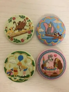 ディズニー　刺繍缶バッジ