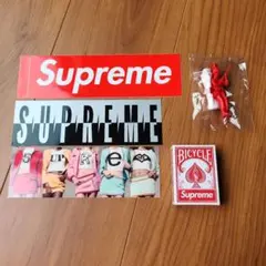 Supreme　ステッカー　トランプ　パラシュート　人形のサムネイル