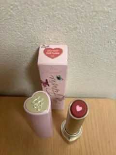 Too Faced Femme リップスティック DO NOT DISTURBのサムネイル